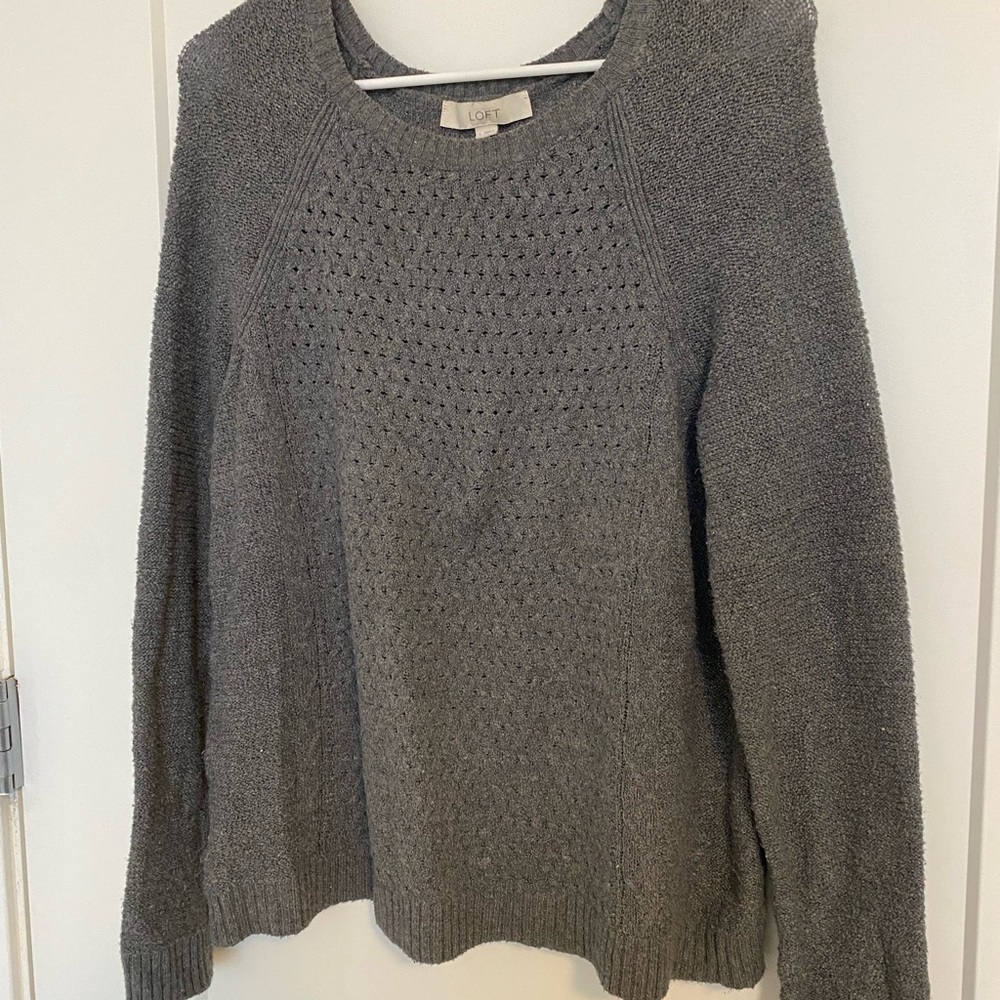 ✨Loft Gray Waffle Sweater✨